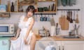 [香草冰淇淋] - 14 - 系白纱围裙做饭的厨娘最美丽 [55P/1V -86 MB]