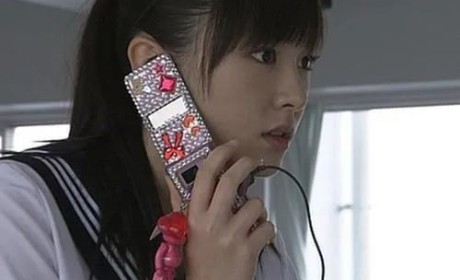 都0202年了，为什么日本人还在用翻盖手机？