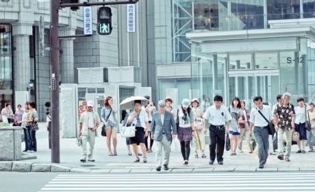 日本总人口数已经连跌11年，下降至1.24亿