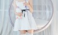 COSPLAY：碧蓝航线 独角兽(@面饼仙儿Mochita) 白丝紫毛连衣裙少女“雪糕真好吃~